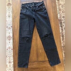Women’s American eagle Black Distressed Jeans